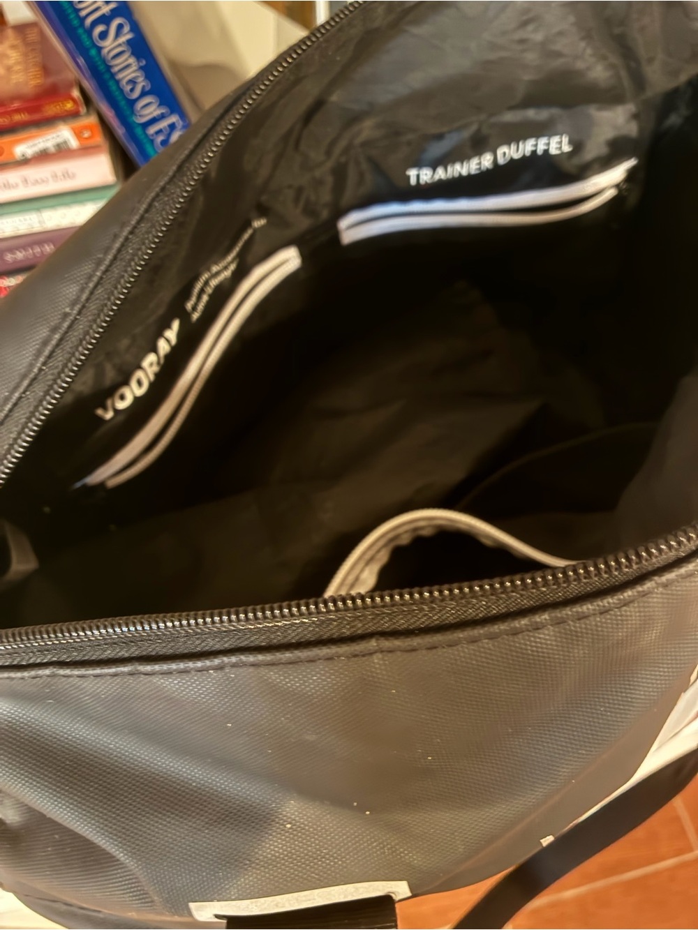 Vooray Navy and Coral Floral Weekender Bag - Picture 2 of 2
